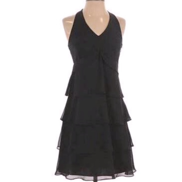 Ann Taylor Dresses & Skirts - Ann Taylor Black V-Neck Tiered Ruffled Dress Sz 4